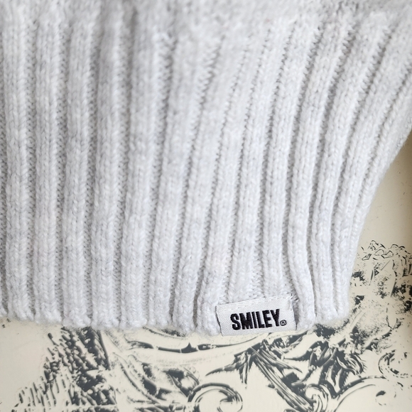Ae | Smiley Collab Mock Neck Graphic Knit Sweater Gray Womens Small S Gray - Picture 6 of 8